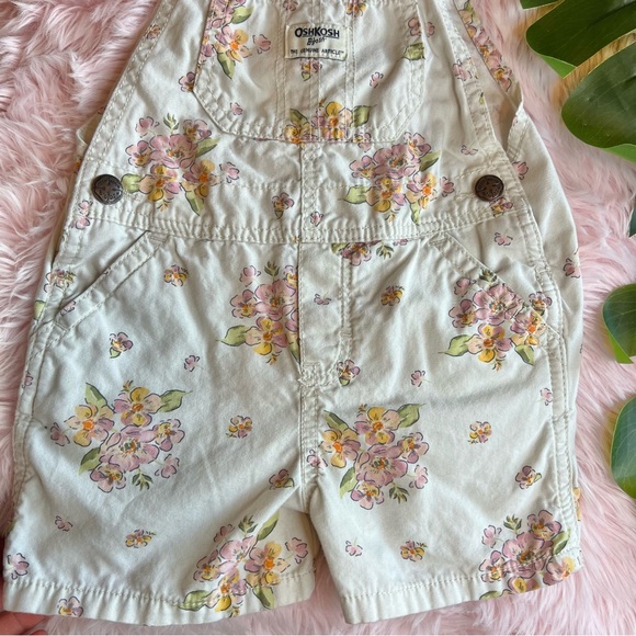 Oshkosh B’gosh Pink & Orange Floral Vestbak Shorts Overalls Sz 3T Cottage Core - Picture 12 of 13